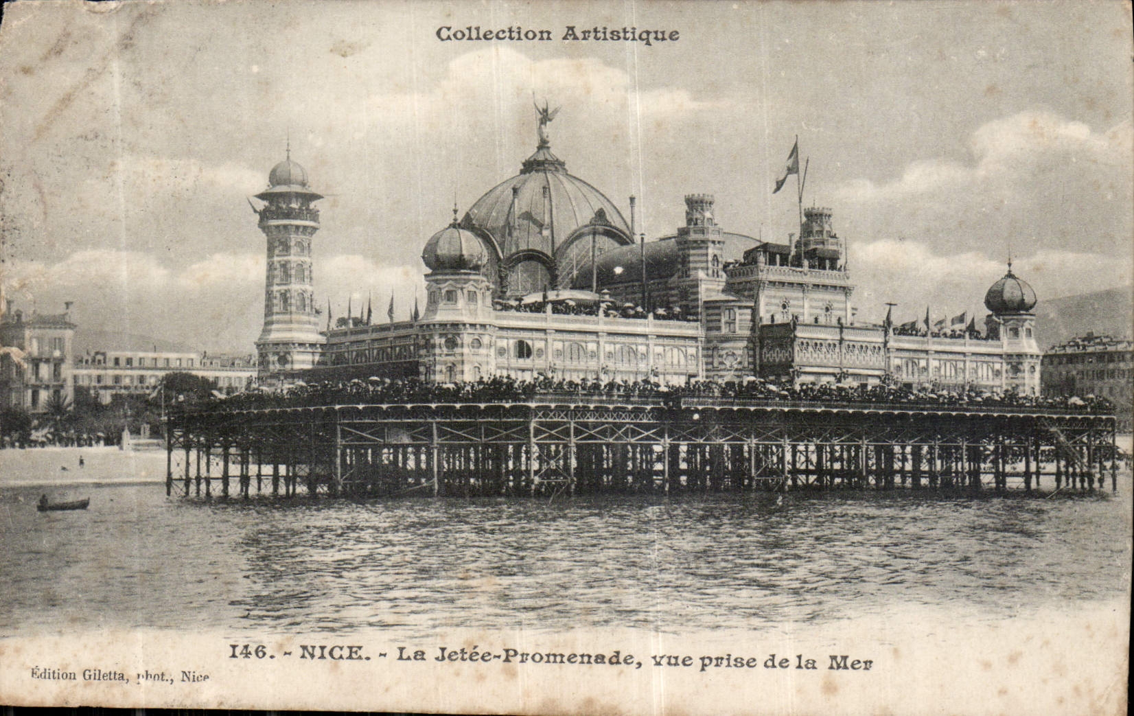 CPA Nice la Jetee Promenade vue prise de la Mer 