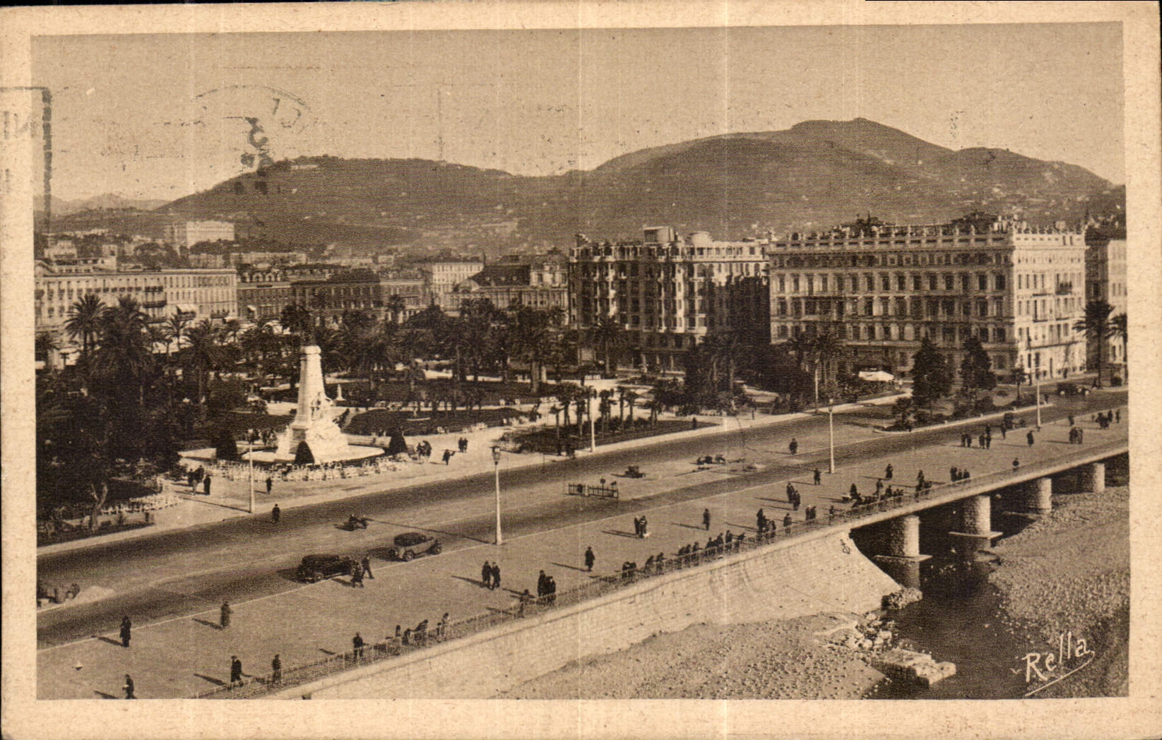 CPA Nice Les JArdins Albert Ier vus de la Jetee