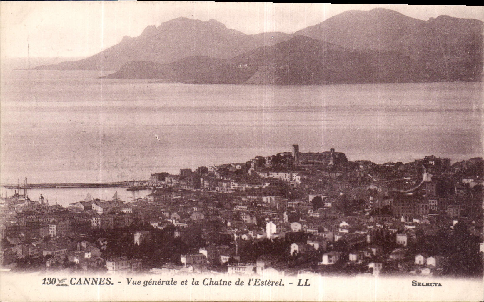 CPA Cannes vue generale et la chaine de l'Esterel