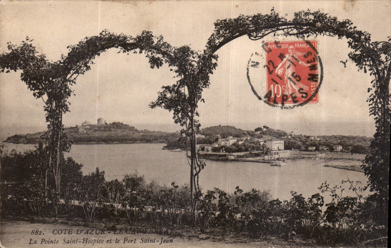 CPA Cote d'Azur Le pointe Saint Hospice et le Pont Saint Jean 