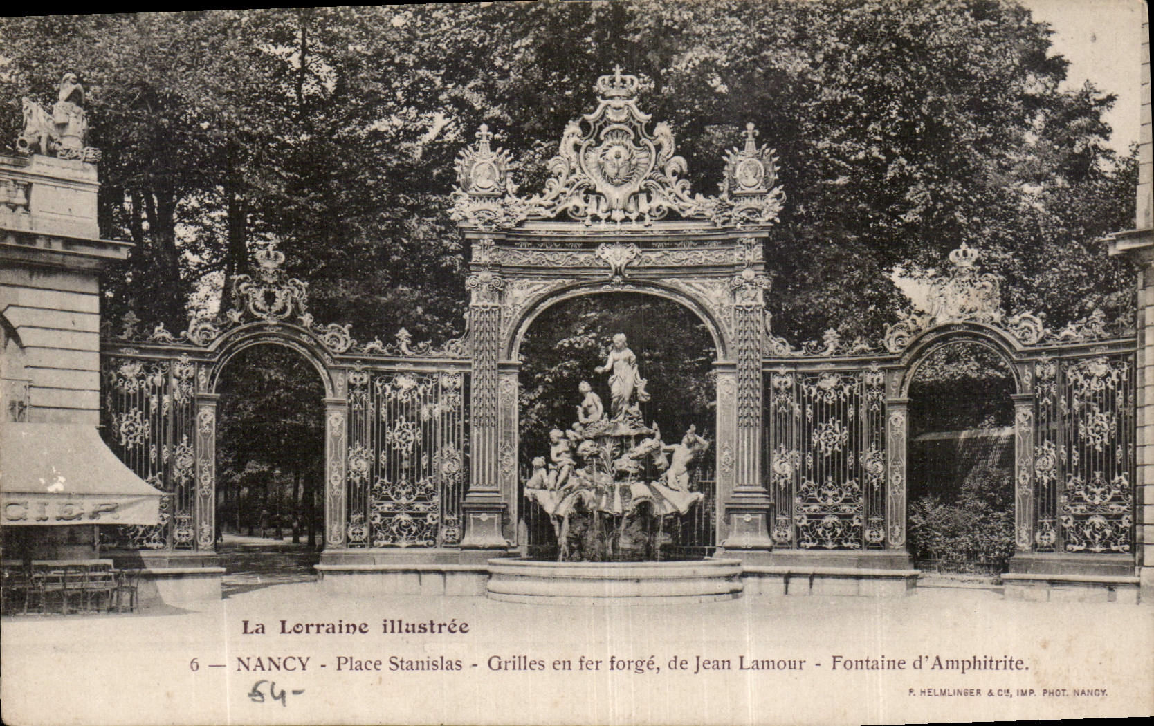 CPA Nancy Place Stanislav Grilles en fer forge de Jean Lamour Fontaine d'Amphitrite 