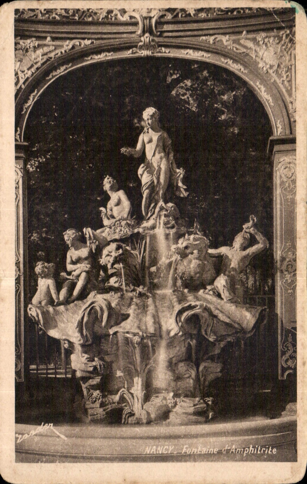 CPA Nancy la Coquette Fontaine d'Amphitrite 