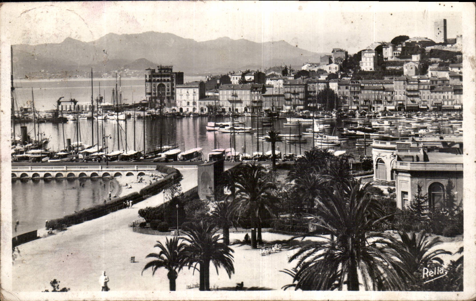 CPA Cannes les Jardins de la Croisette et le Port 