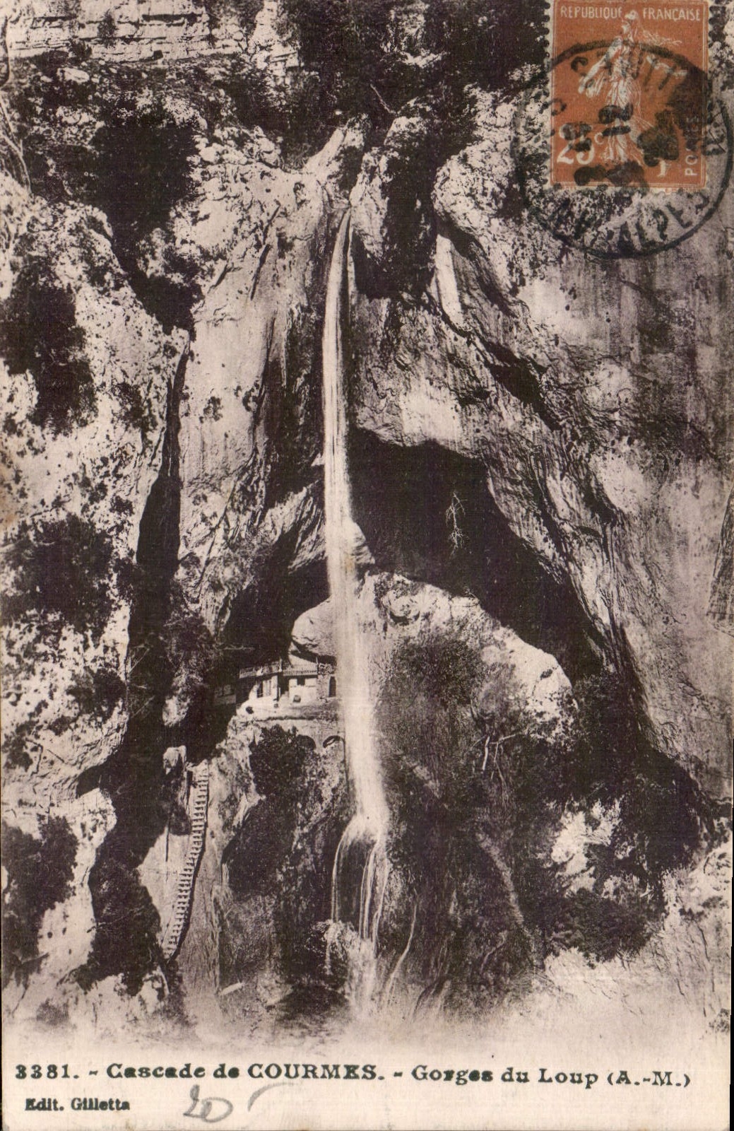 CPA Cascade de Courmes Gorges du Loup A M