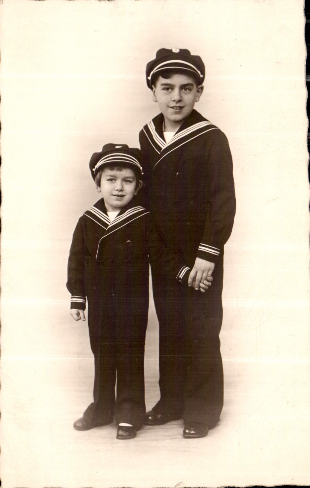 CARTE PHOTO Enfants Marins