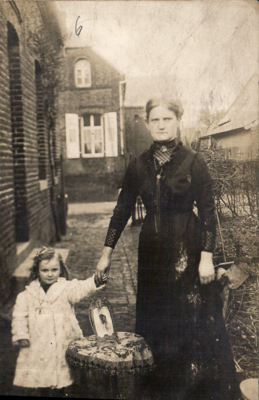 CARTE PHOTO Femme Enfant