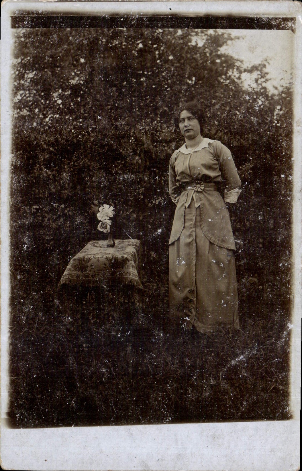 CARTE PHOTO Femme