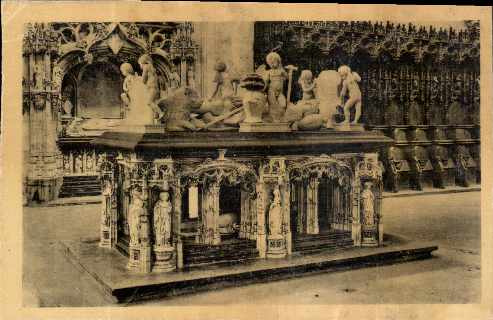 CPA Eglise de Brou Tombeau de Philibert le beau 
