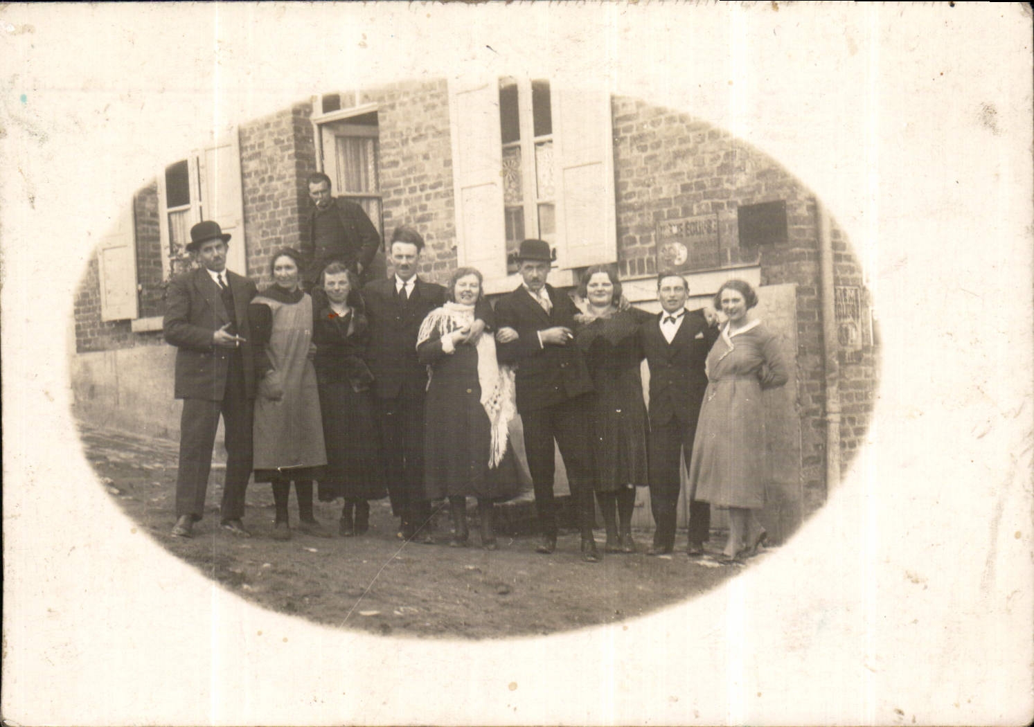 CARTE PHOTO Personnages