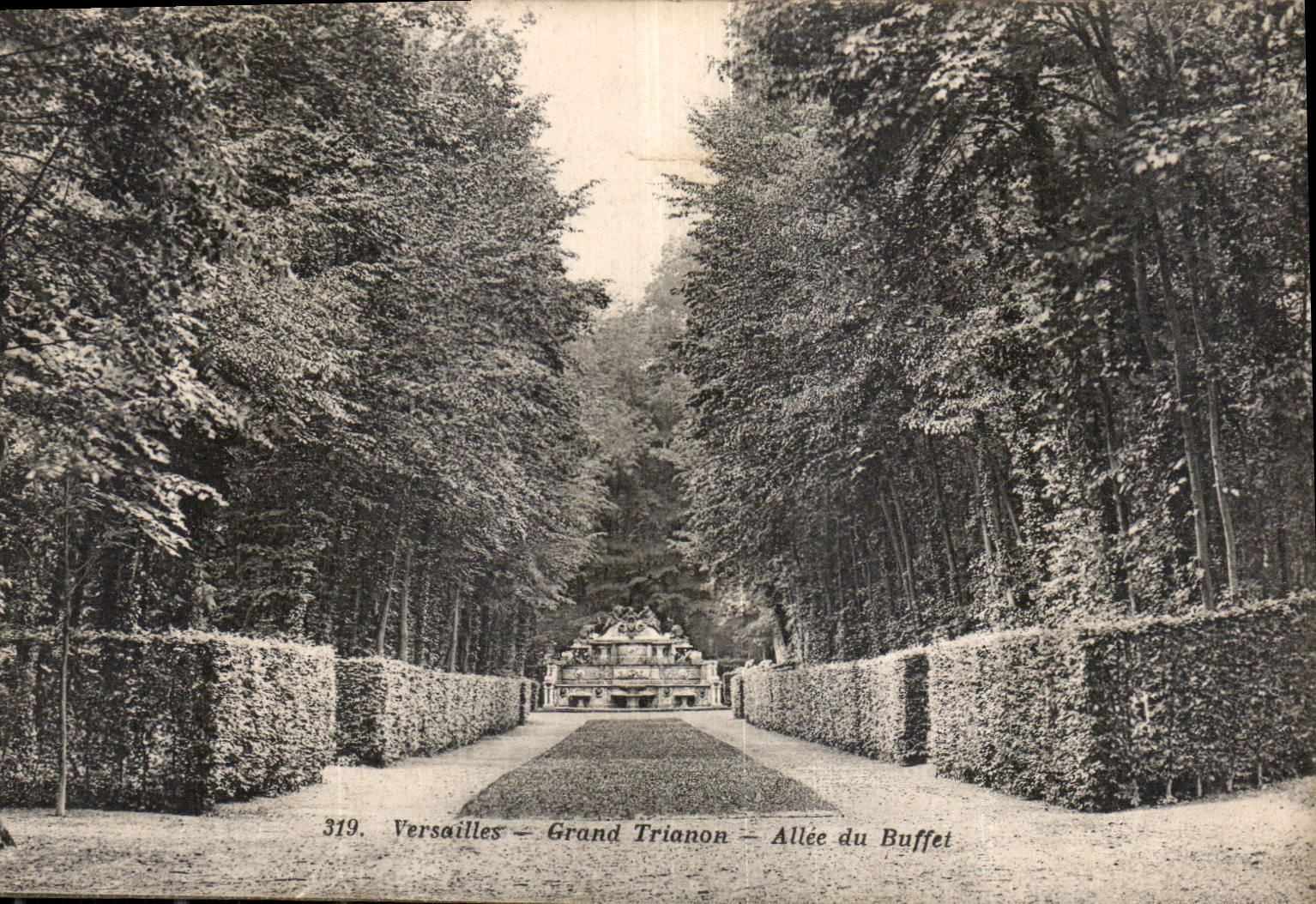 CPA Versailles Grand Trianon Allee du Buffet 