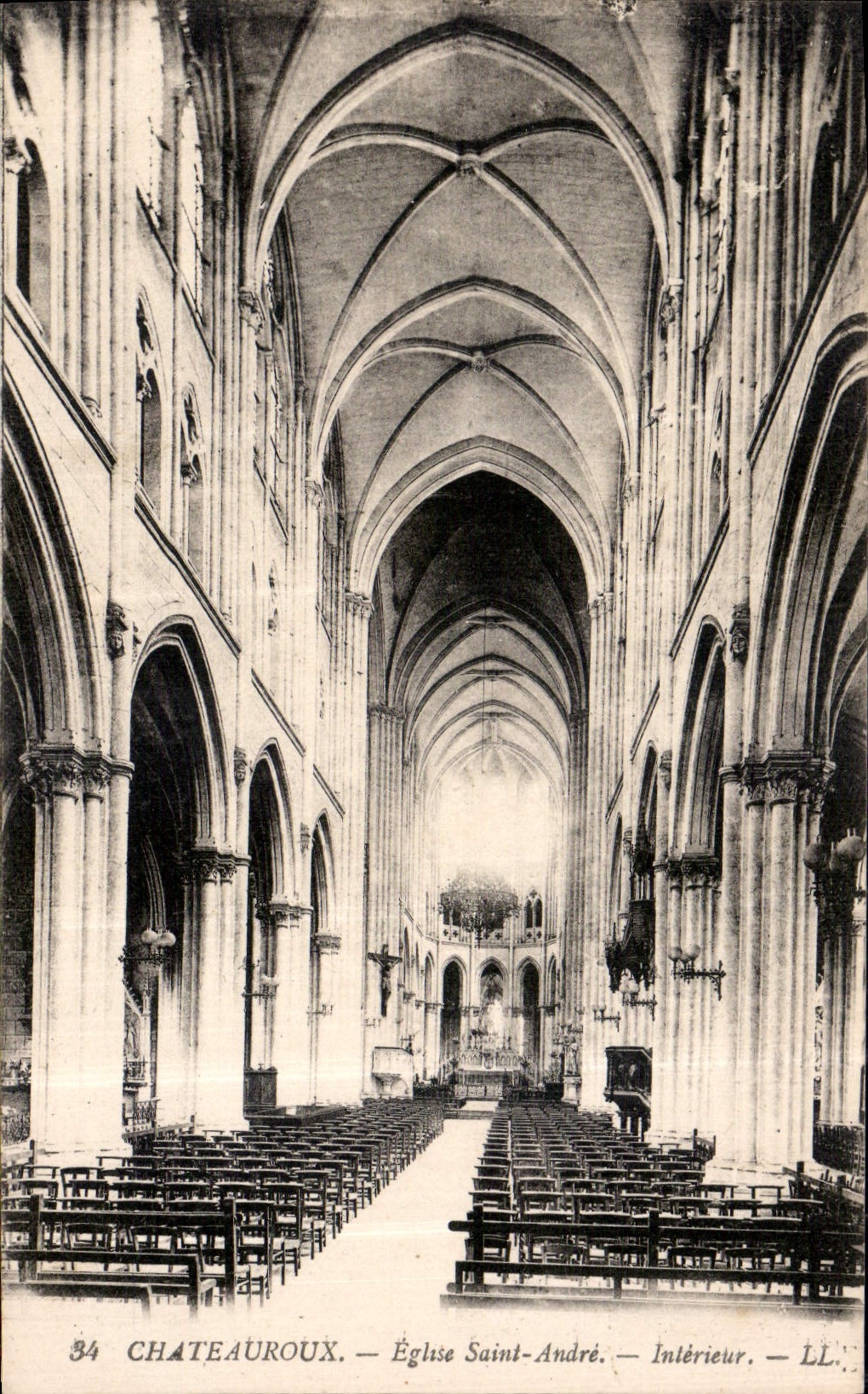 CPA Chateauroux Eglise Saint Andre Interieur 