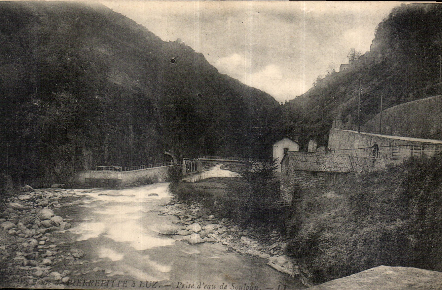 CPA Pierrefitte a Luz Prise d'eau de Souloun 