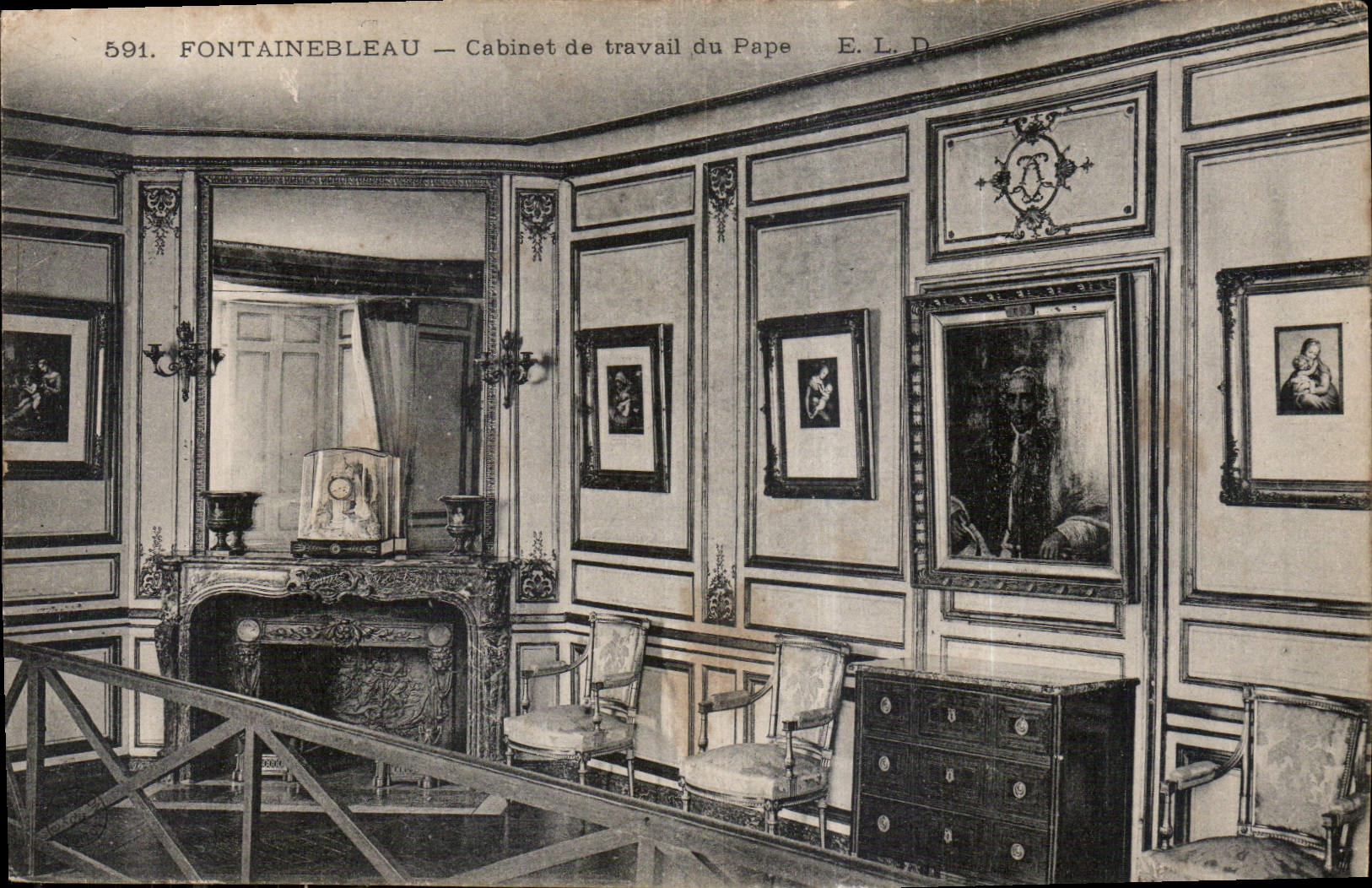 CPA Fontainebleau Cabinet de travail du Pape 