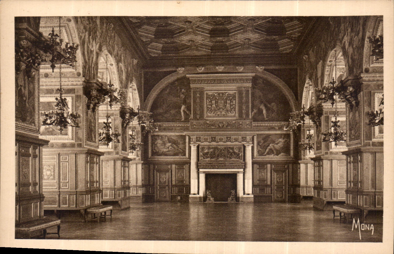 CPA Les Petits Tableaux de L'Ile de France Palais de Fontainebleau La galerie Henri II ou Salle de B
