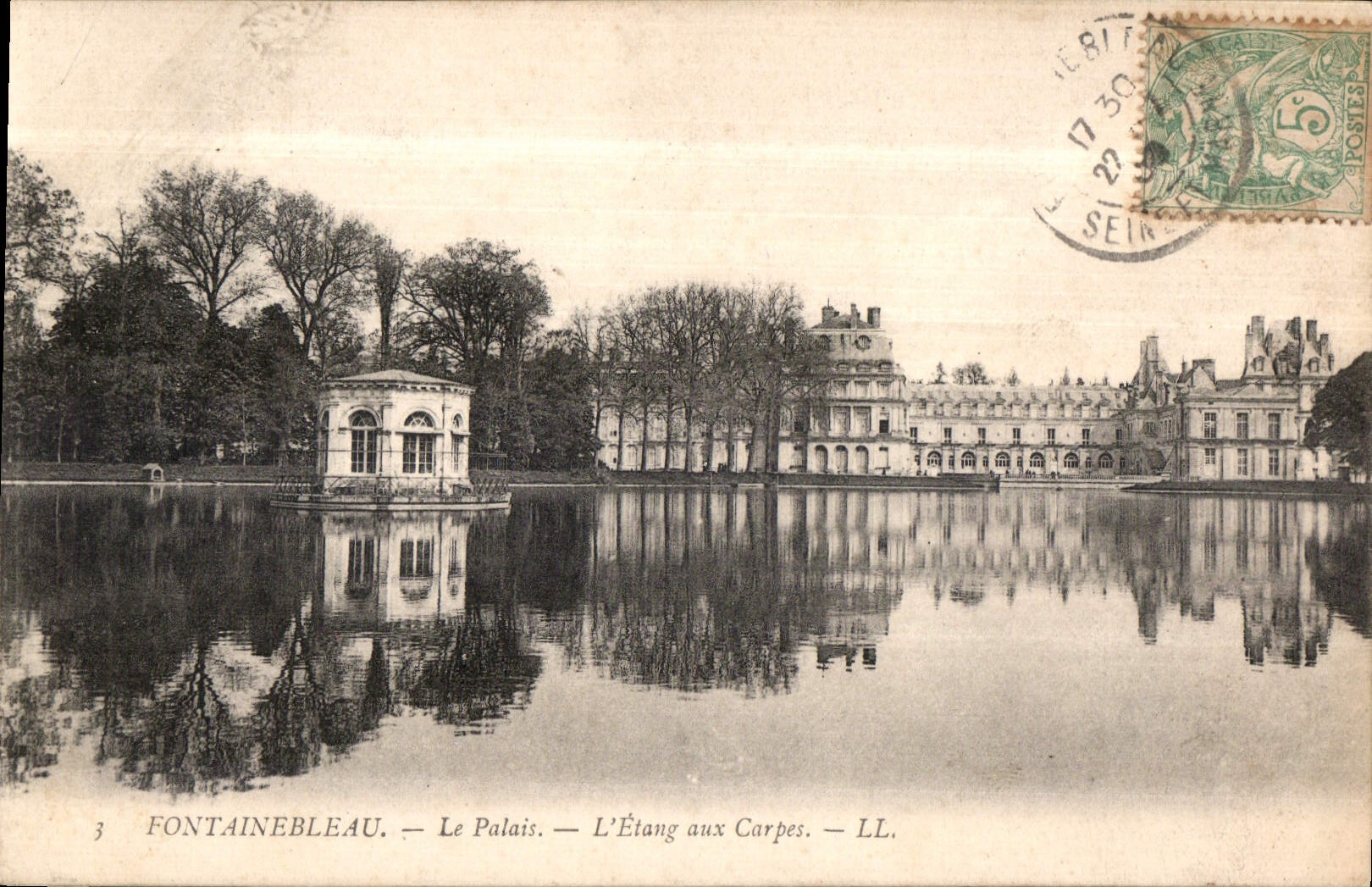CPA Fontainebleau Le Palais L'Etang aux Carpes 
