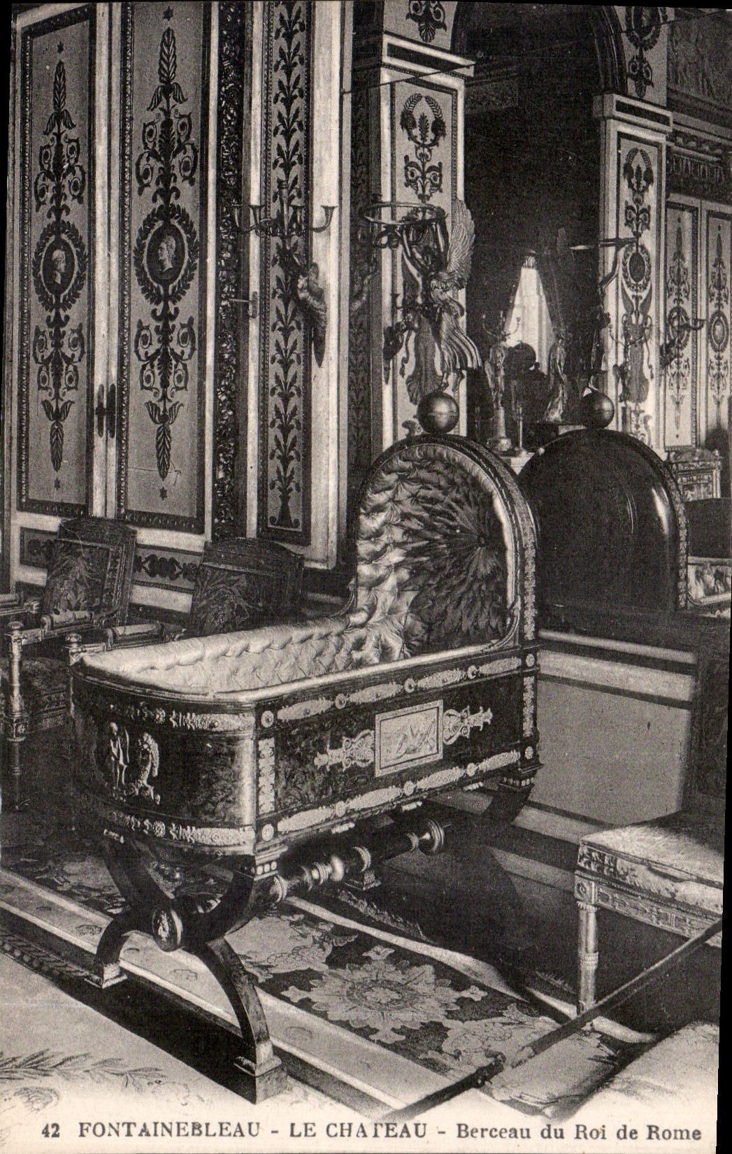 CPA Fontainebleau Le Chateau Berceau du Roi de Rome 