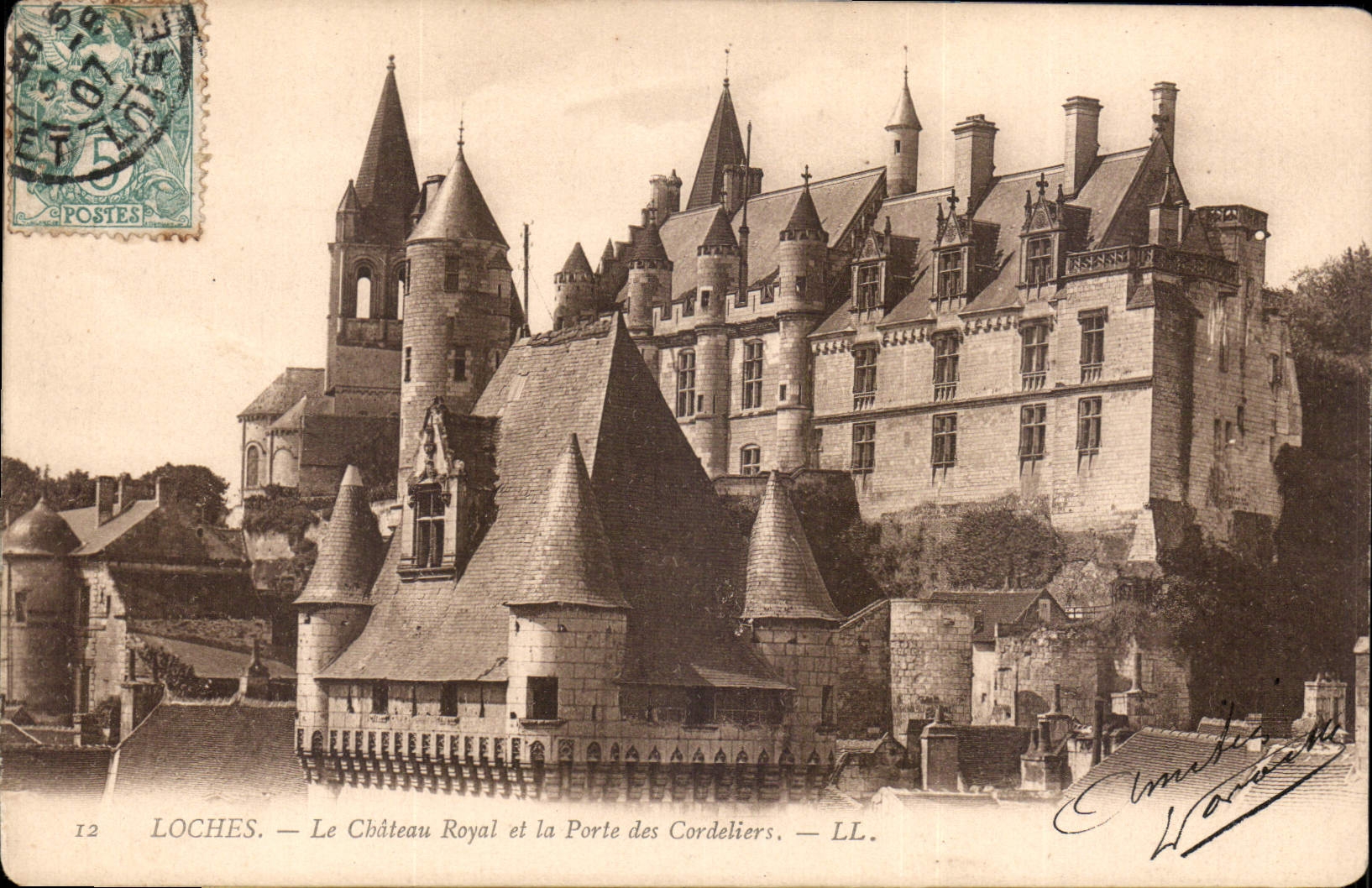 CPA Loches Le Chateau Royal et la Porte des Cordeliers