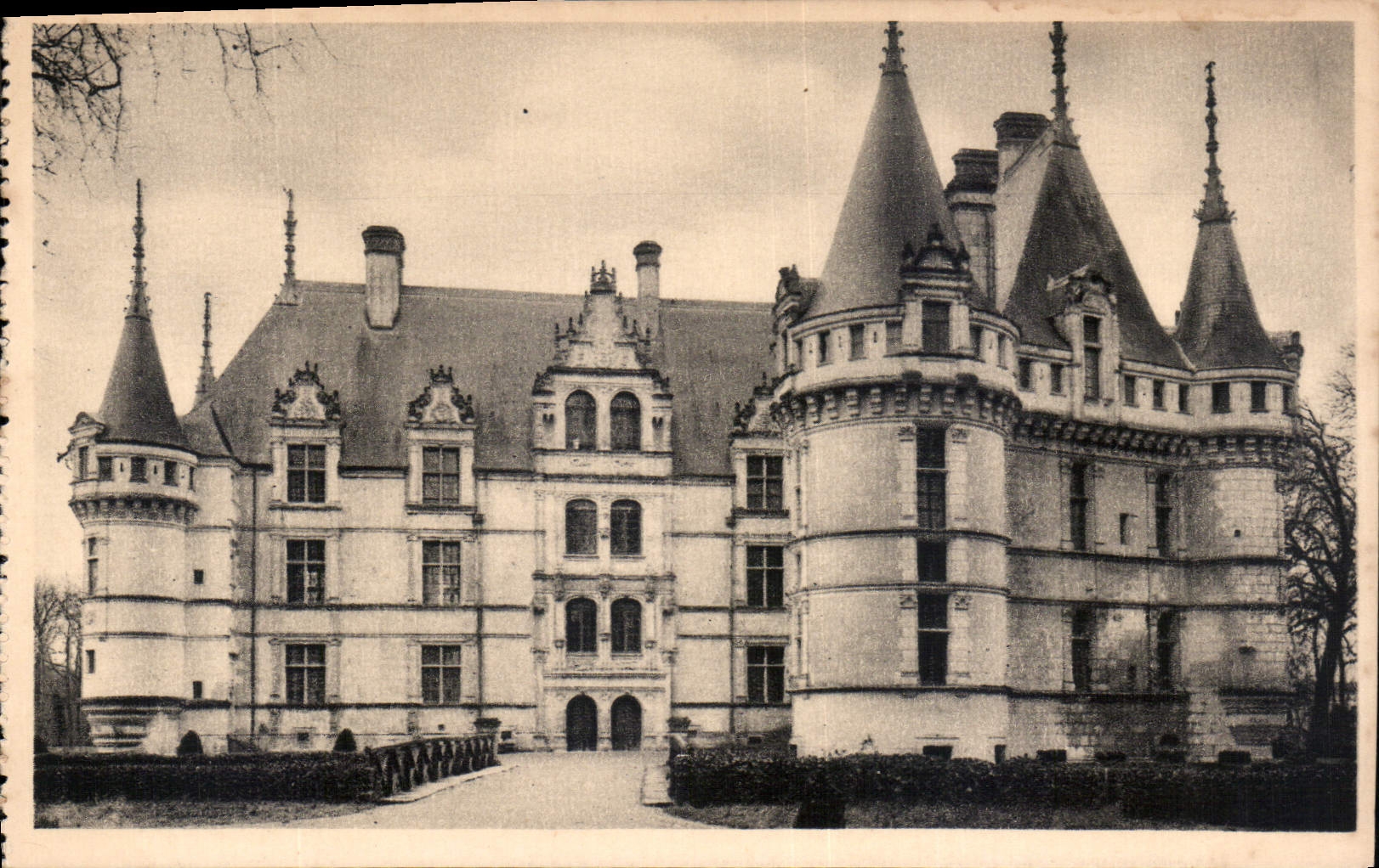 CPA Chateau d'Azay le Rideau I et L face nord