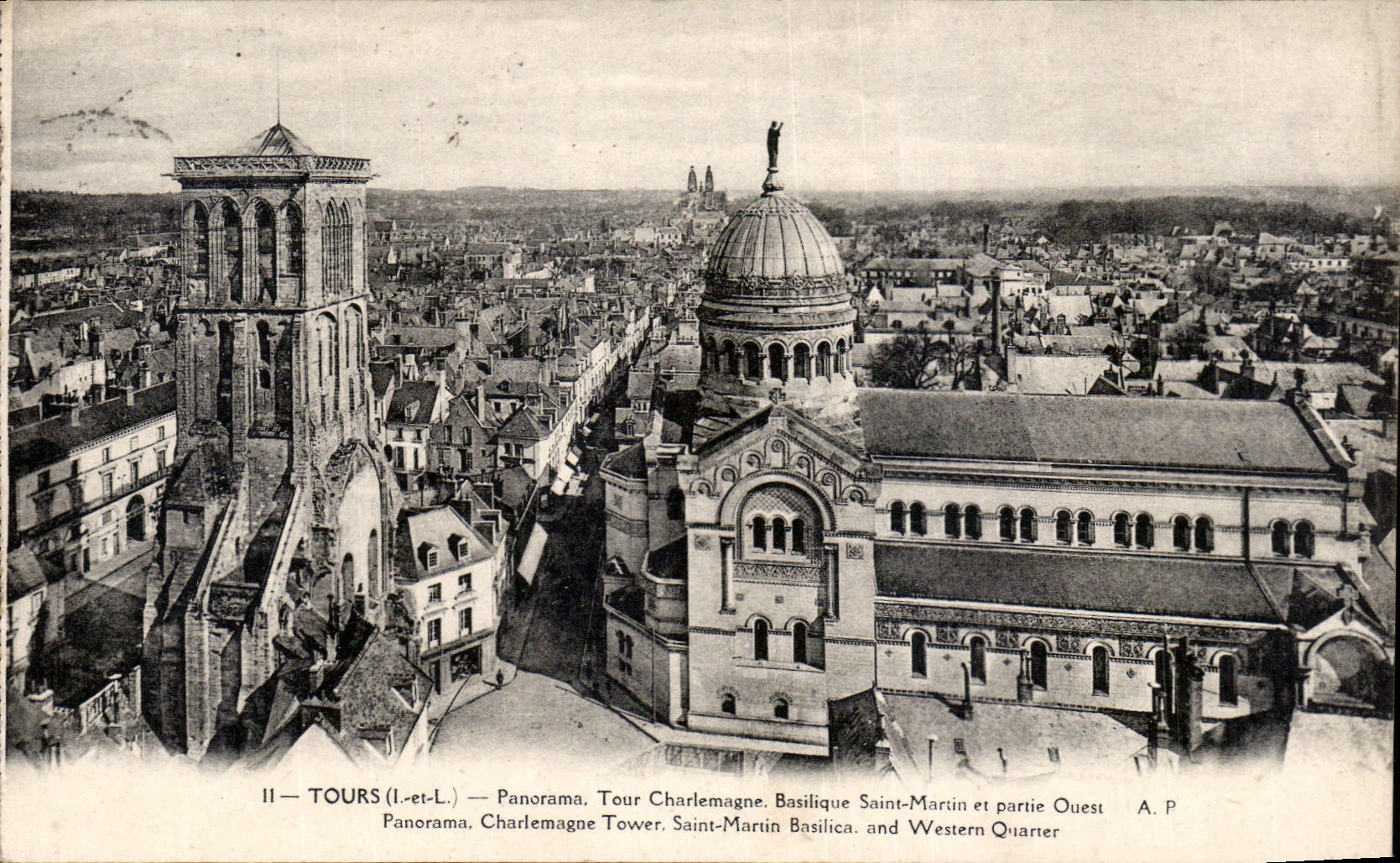 CPA Tours I et L Panorama Tour Charlemagne Basilique Saint martin et Partie Ouest