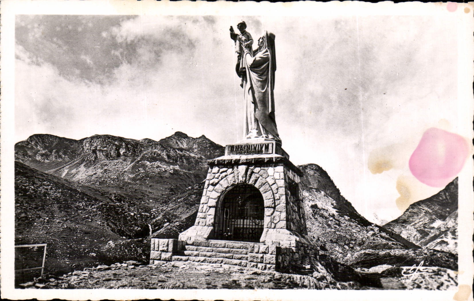 CPA Gavarnie Hautes Pyrenees Entree de la vallee d'Ossque 