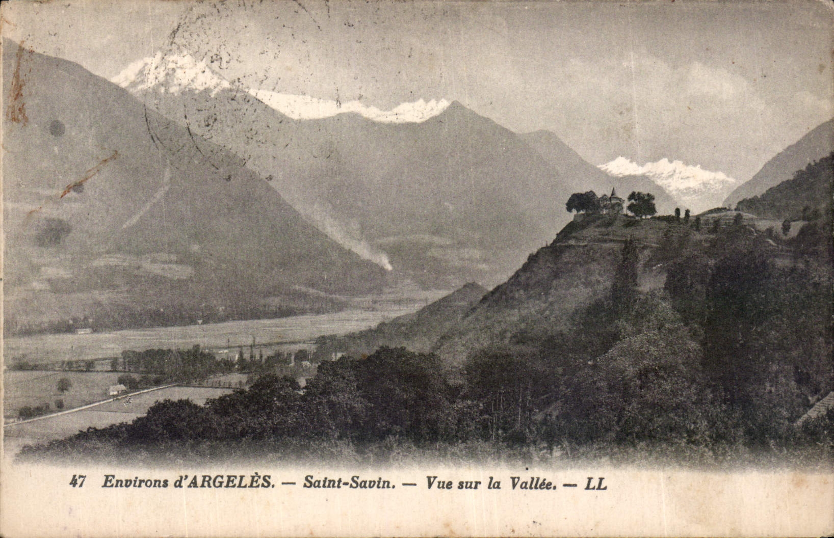 CPA Environs d'Argeles Saint savin Vue sur la Vallee