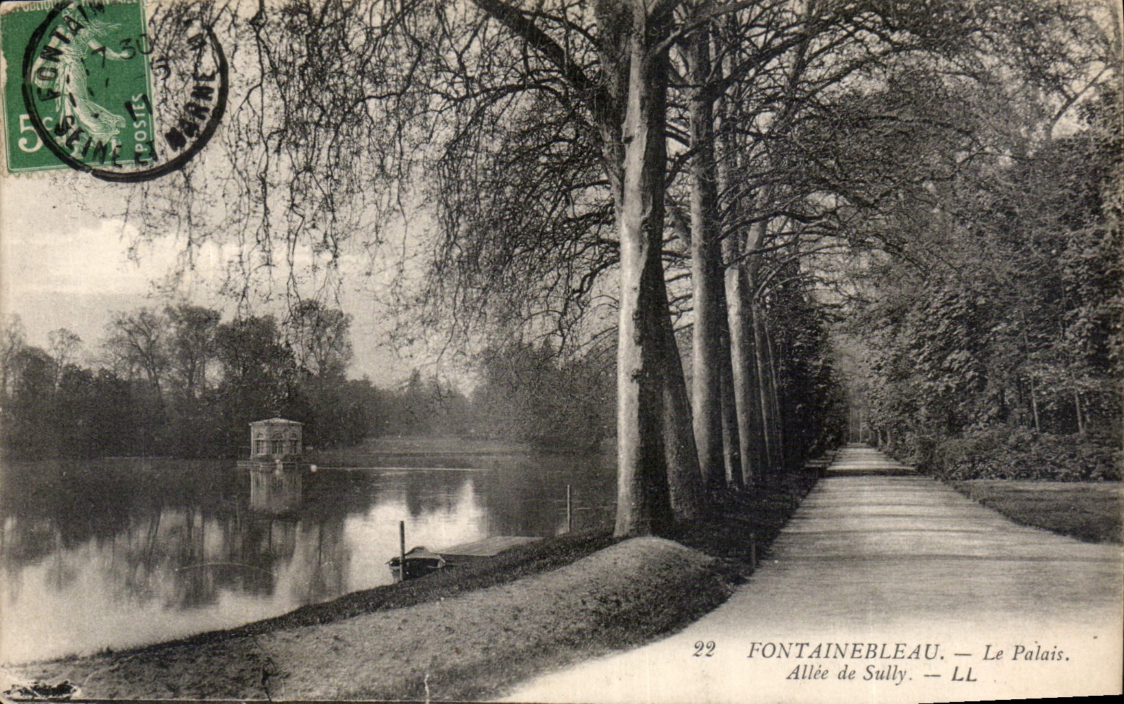 CPA Fontainebleau Le Palais allee de Sully 