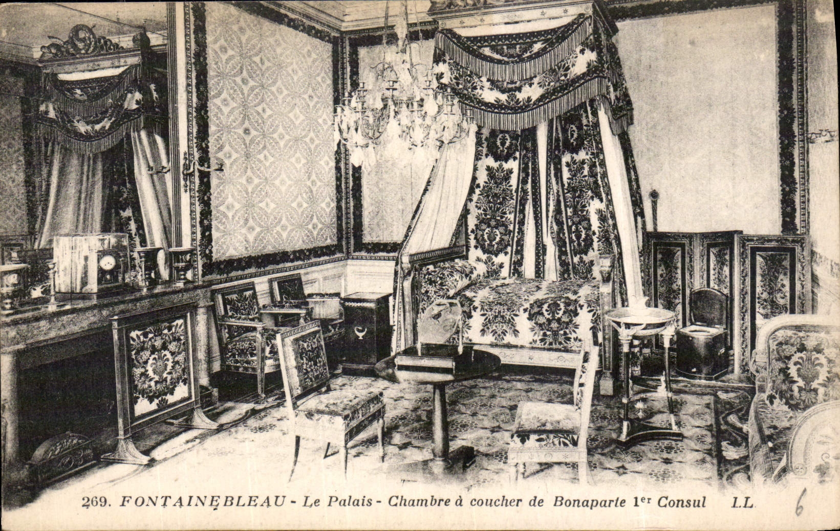 CPA Fontainebleau Le Palais Chambre a coucher de Bonaparte I Consul 