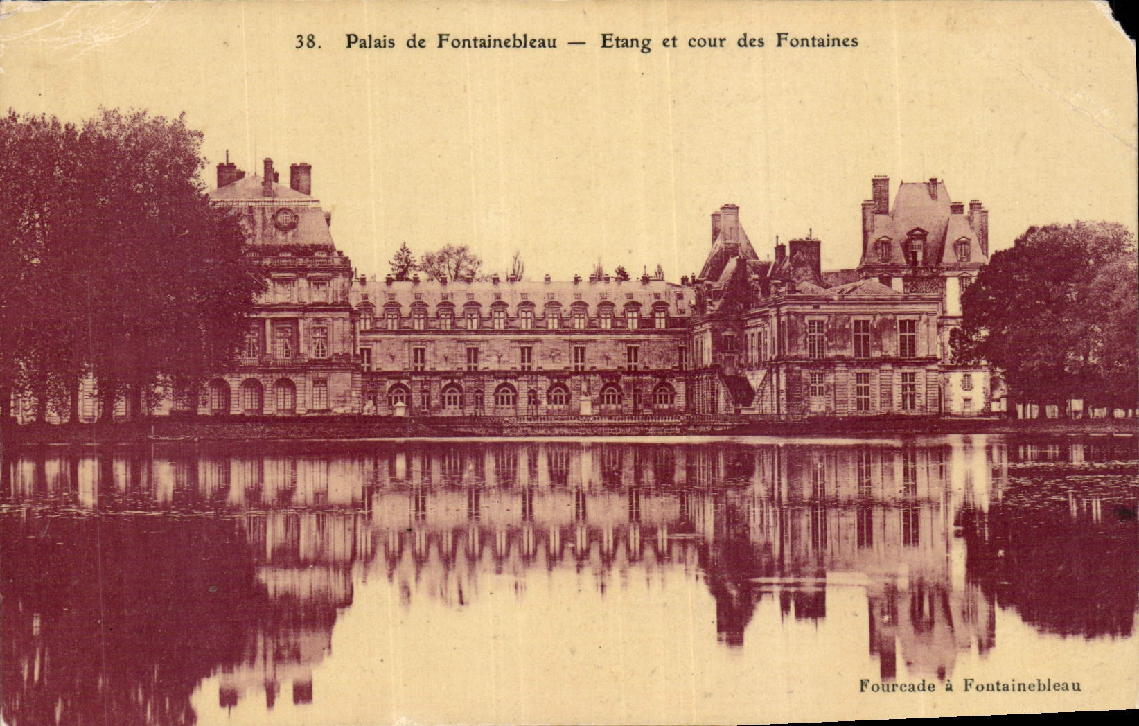 CPA Palais de Fontainebleau Etang et Cour des Fontaines 