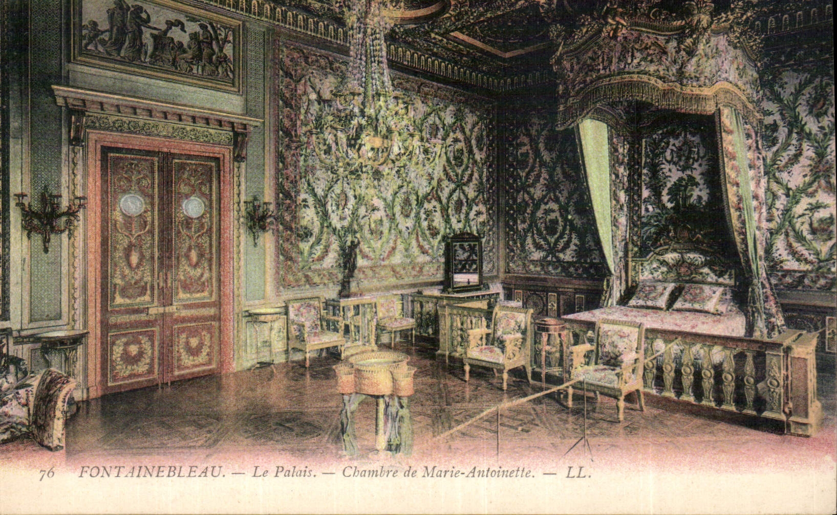 CPA Fontainebleau le palais chambre de Narie Antoinette 