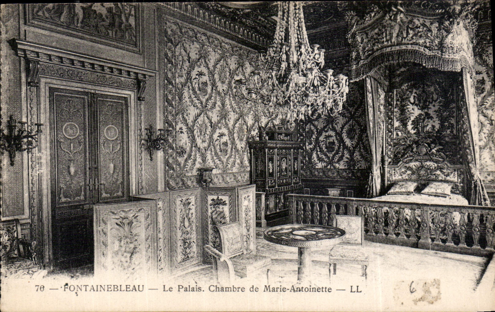 CPA Fontainebleau le Palais Chambre de Marie Antoinette 