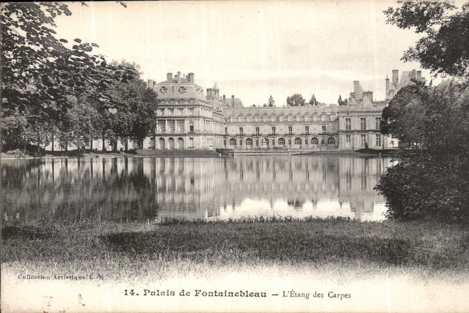 CPA Palais de Fontainebleau L'Etang des Carpes 