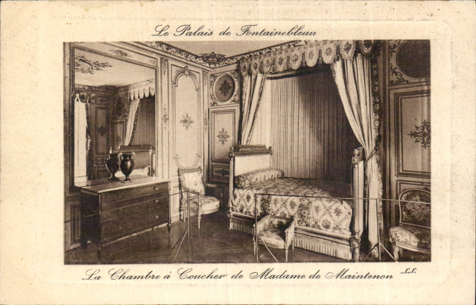CPA Le Palais de Fontainebleau La Chambre a coucher de Madame de Maintenon 