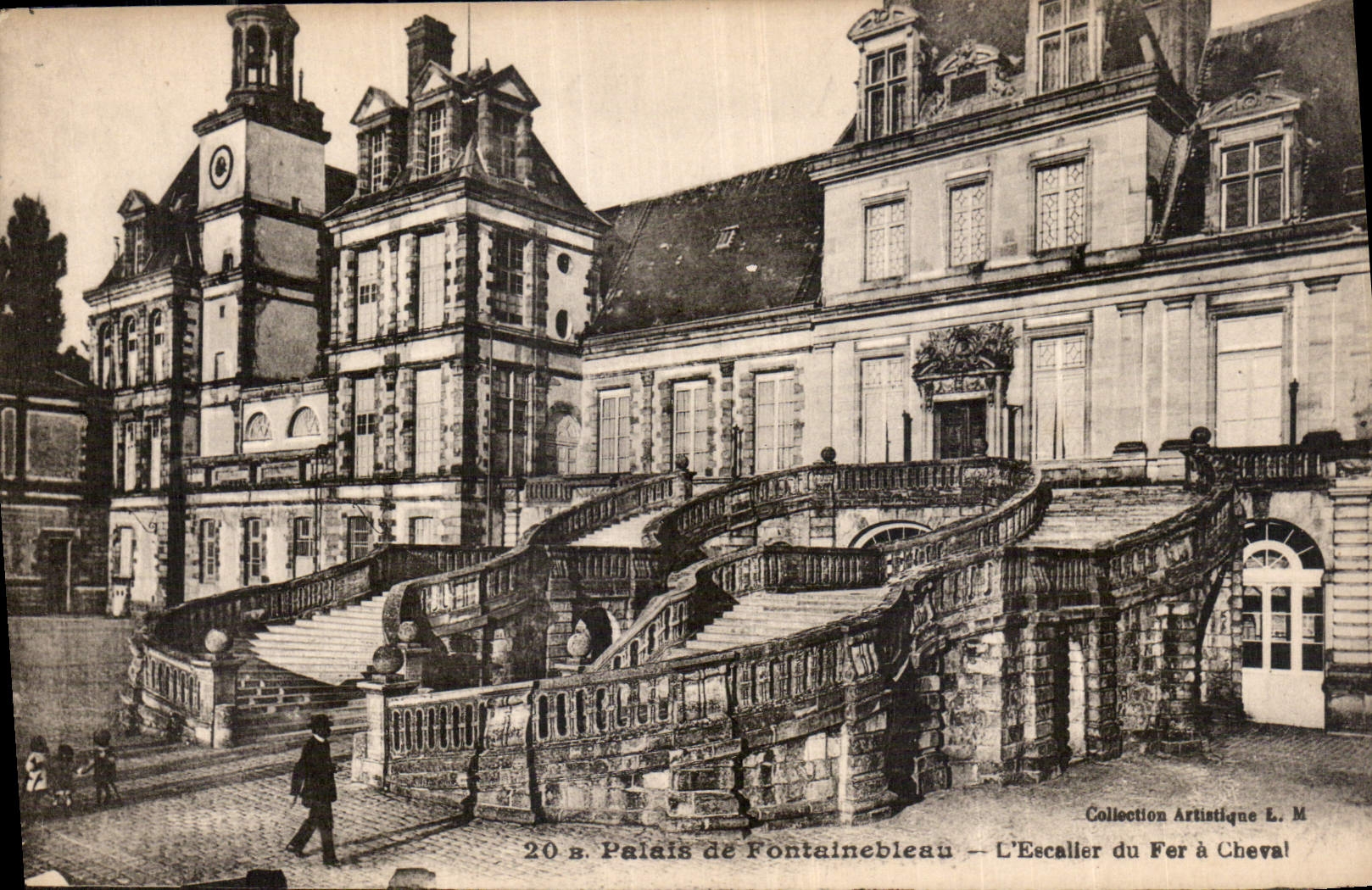 CPA Palais de Fontainebleau L'Escalier du Fer a Cheval 