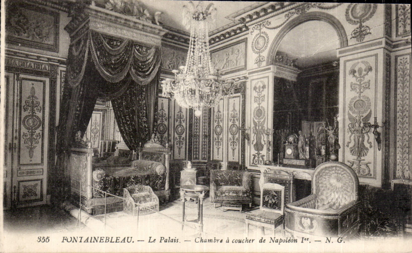 CPA Fontainebleau Le Palais Chambre a coucher de Napoleon 1er