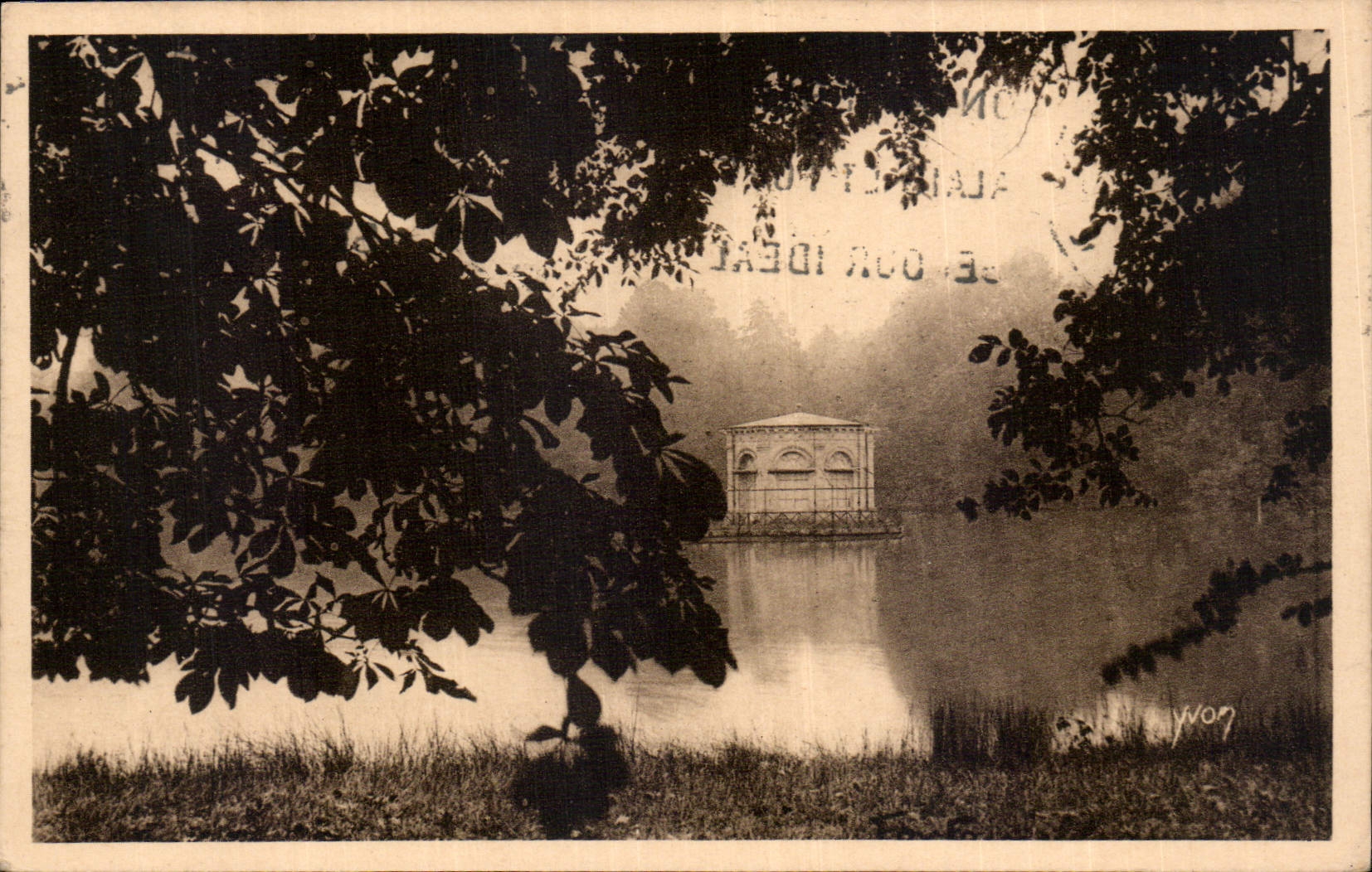 CPA Fontainebleau Seine et Narne Le Palais Pavillon d'Empereur 