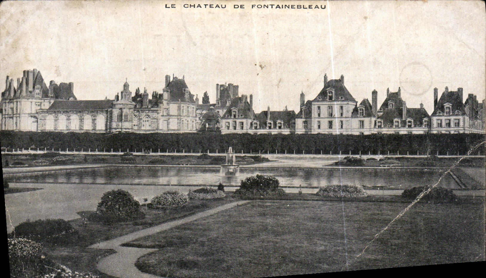 CPA Le Chateau de Fontainebleau 