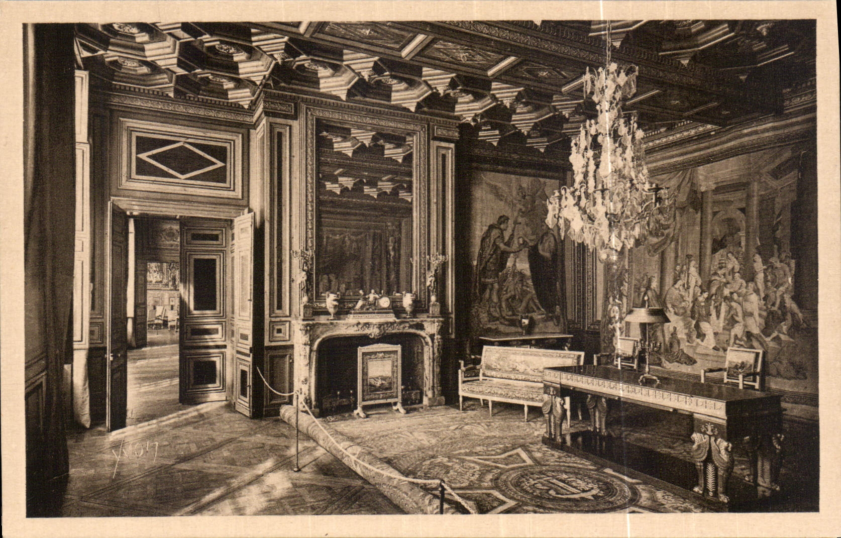 CPA La Douce France Palais de Fontainebleau Salon des Tapisseries 