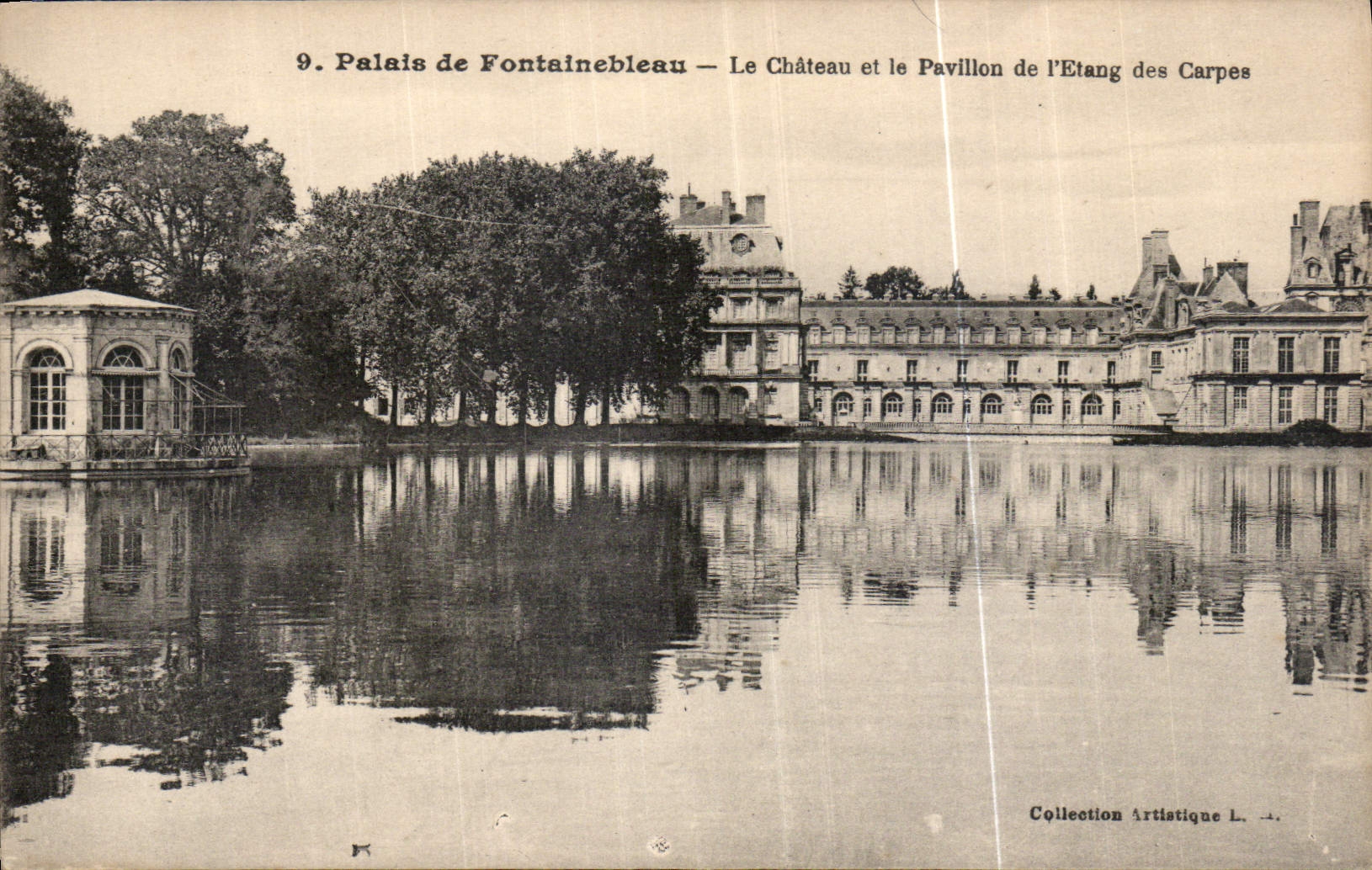 CPA Palais de Fontainebleau le Chateua et le Pavillon de l'Etang des Carpes 