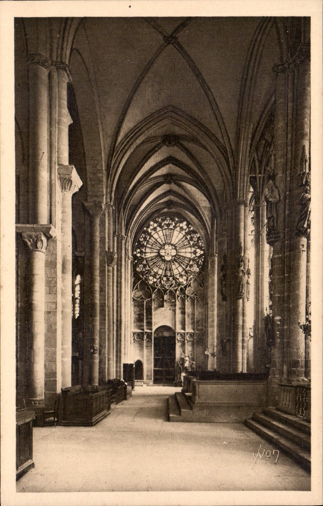 CPA La Douce France Carcassonne Interieur de la Basilique Saint Nazaire 