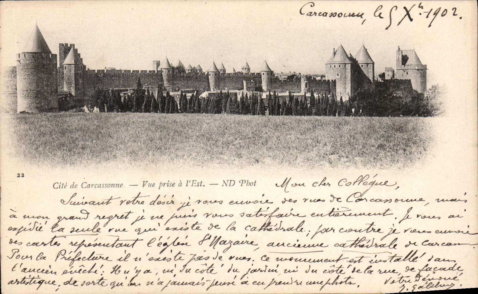 CPA Cite de Carcassonne Vue prise a l'Est 