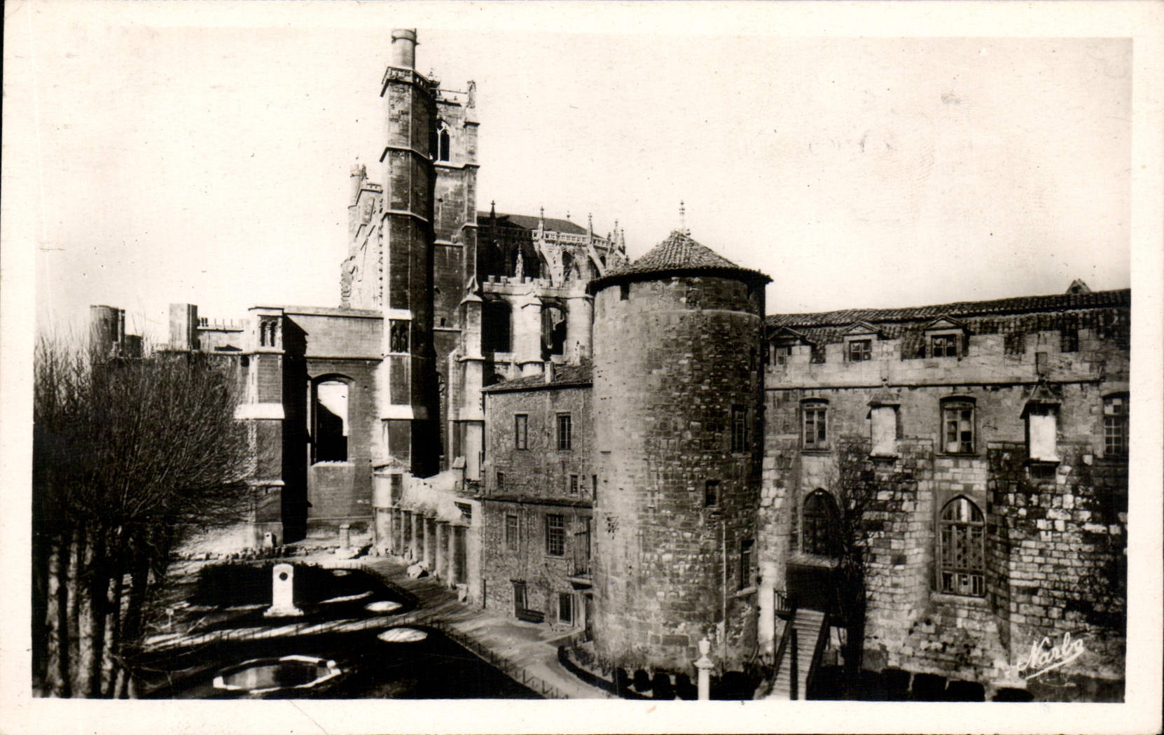 CPA Narbonne Le Jardin du Musee 