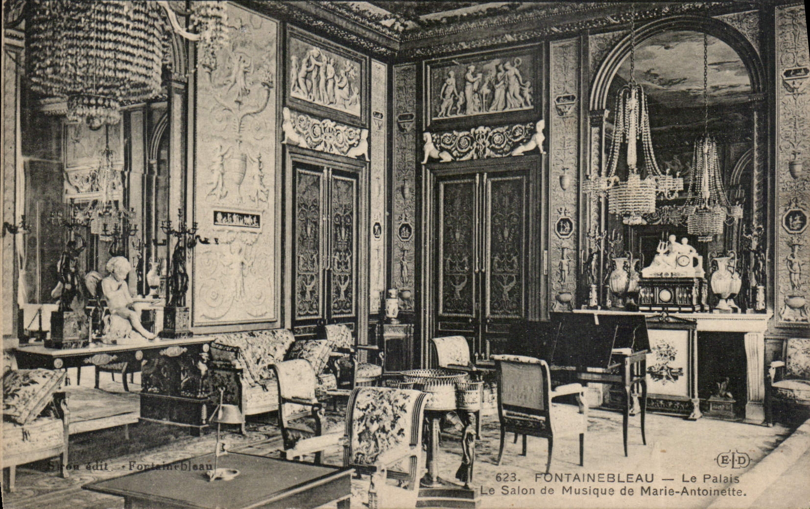 CPA Fontainebleau le palais le Salon de Musique de Marie Antoinette 