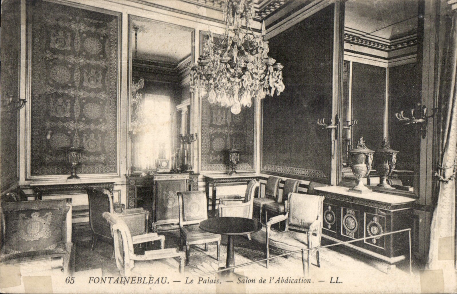 CPA Fontainebleau le palais salon de l'Abdication 