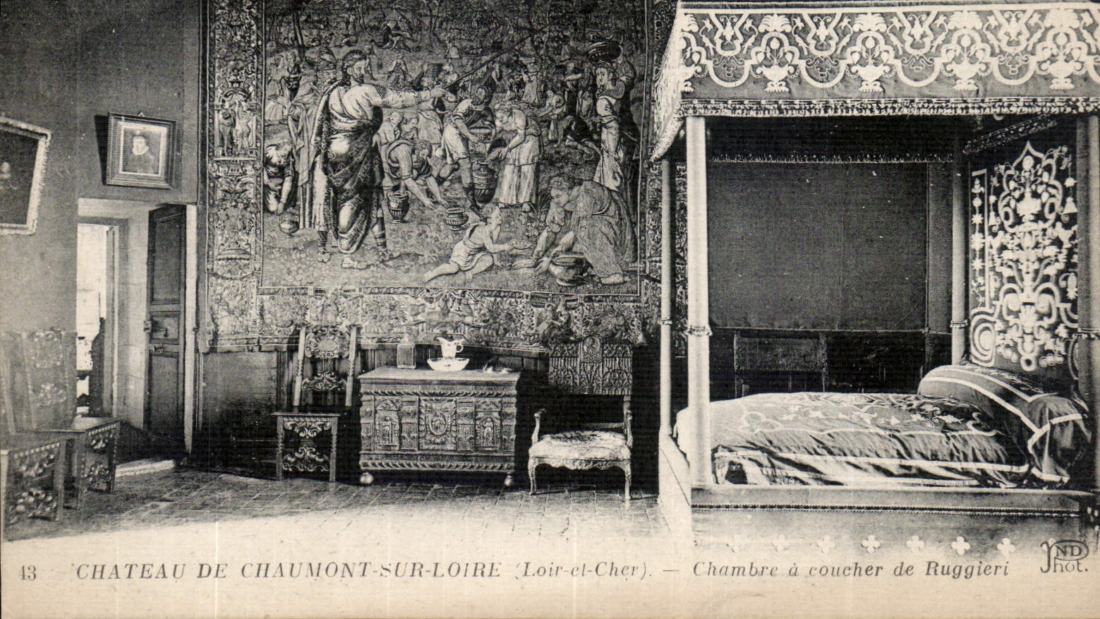 CPA Chateau de Chaumont sur Loire Loire et Cher Chambre a coucher de Ruggieri 