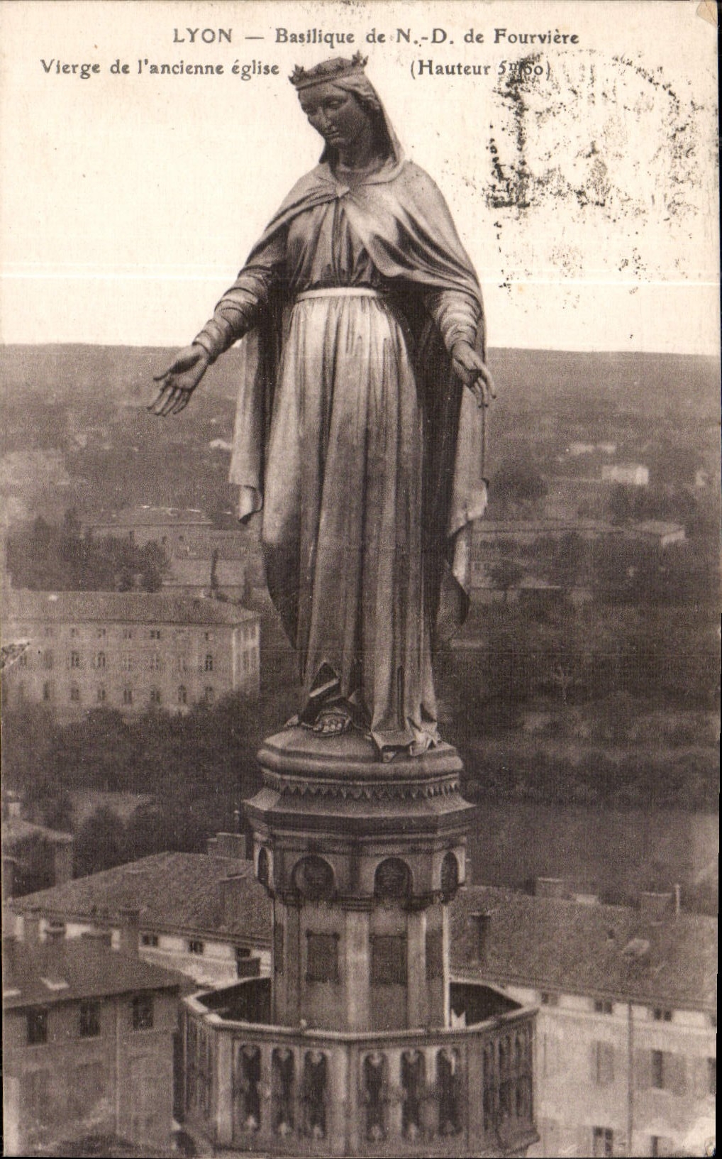 CPA Lyon Basilique de N D de Fourvriere Vierge de l'ancienne eglise 