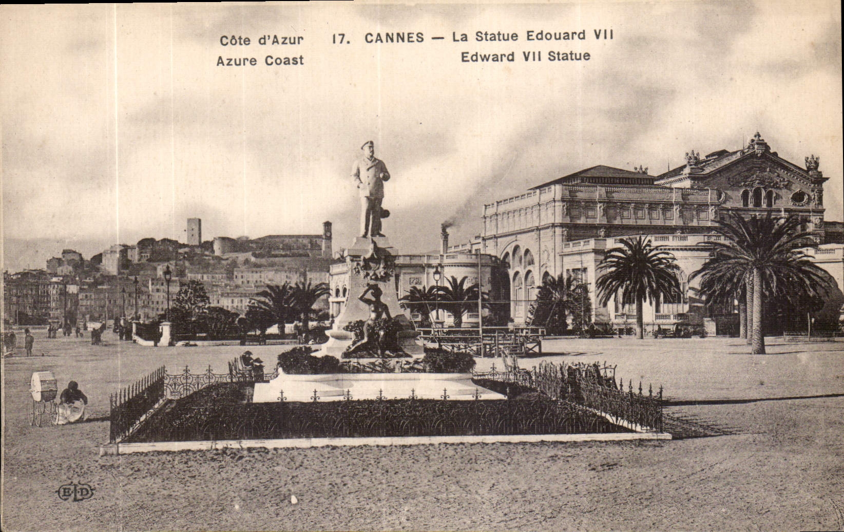CPA Cote d'Azur Cannes la Statue Edouard VII 