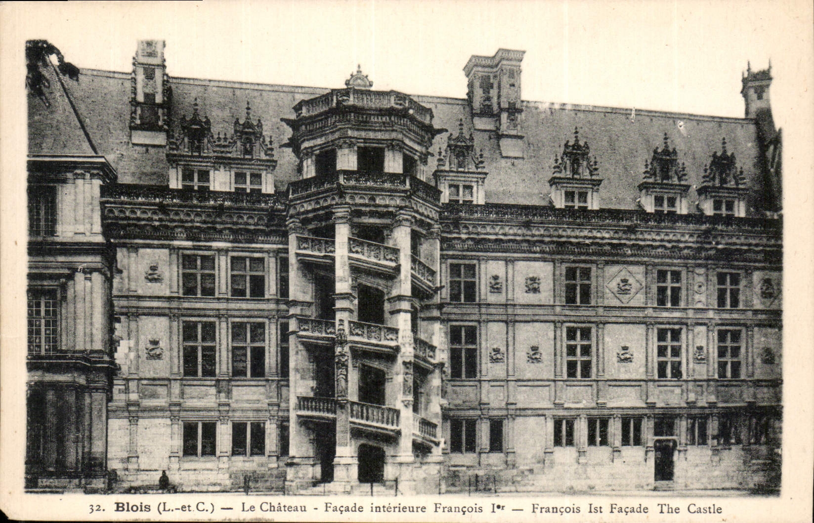 CPA Blois L et C le Chateau Facade Interieure Francois Ier 