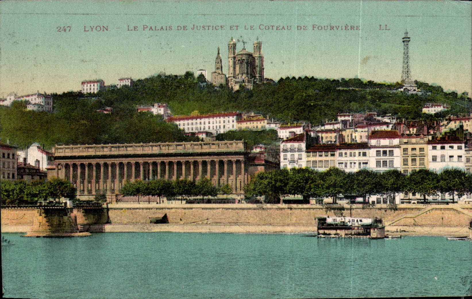 CPA Lyon le Palais de Justice et le Coteau de Fourvriere
