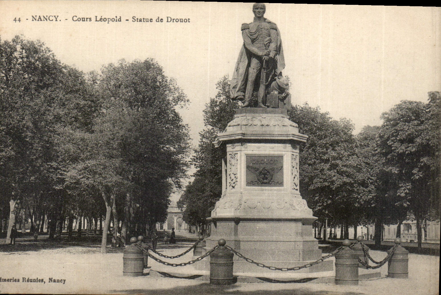 CPA Nancy Cours Leopold Statue de Drouot 