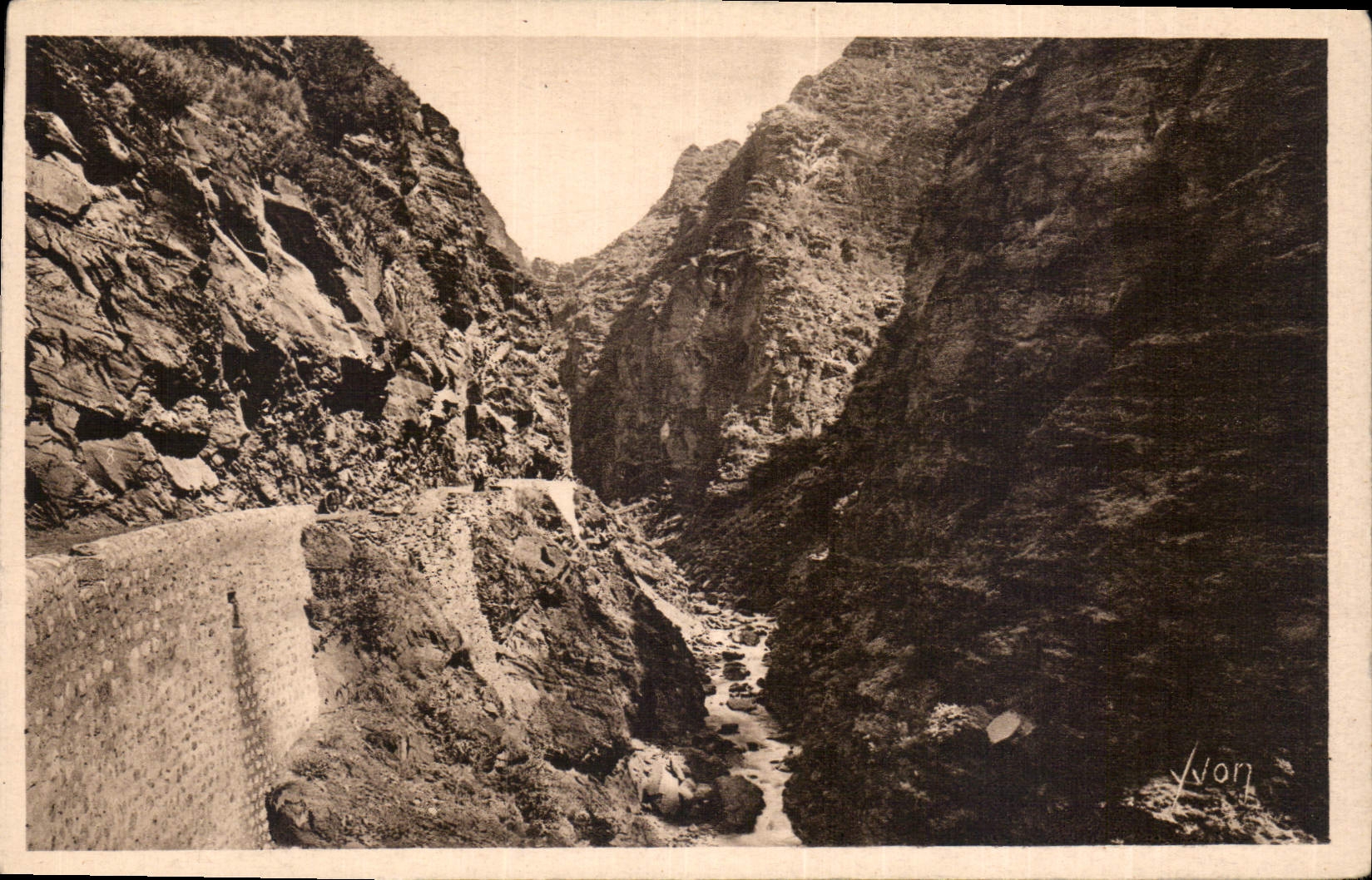 CPA La Douce France Gorges du Cians A M